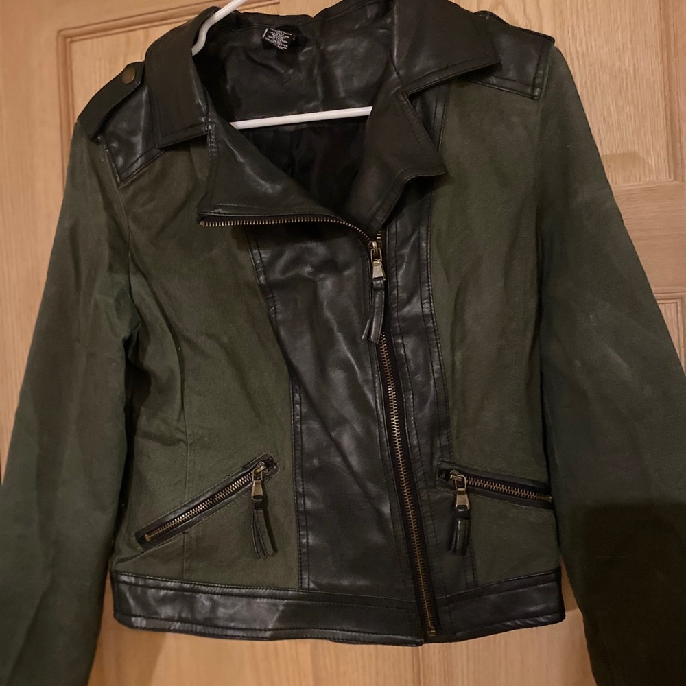 Really cute jacket with leather detail!